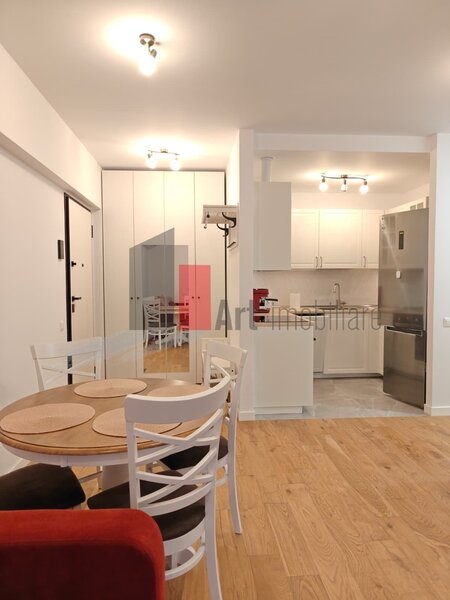 Cotroceni, apartament cu doua camere de inchiriat cu centrala+loc de parcare.